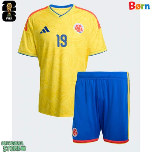 Colombia Jhon Lucumi #3 Replika Babytøj Hjemmebanesæt Børn VM 2026 Kortærmet (+ Korte bukser)